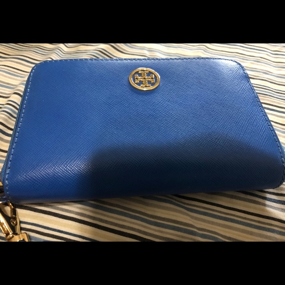 Tory Burch - Picture 2 of 5